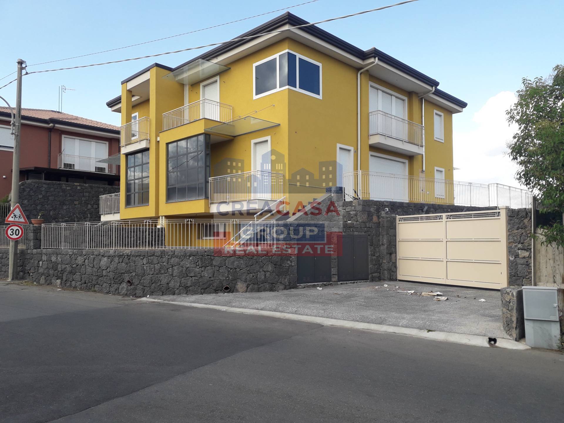 Villa in vendita a Fiumefreddo di Sicilia, Diana