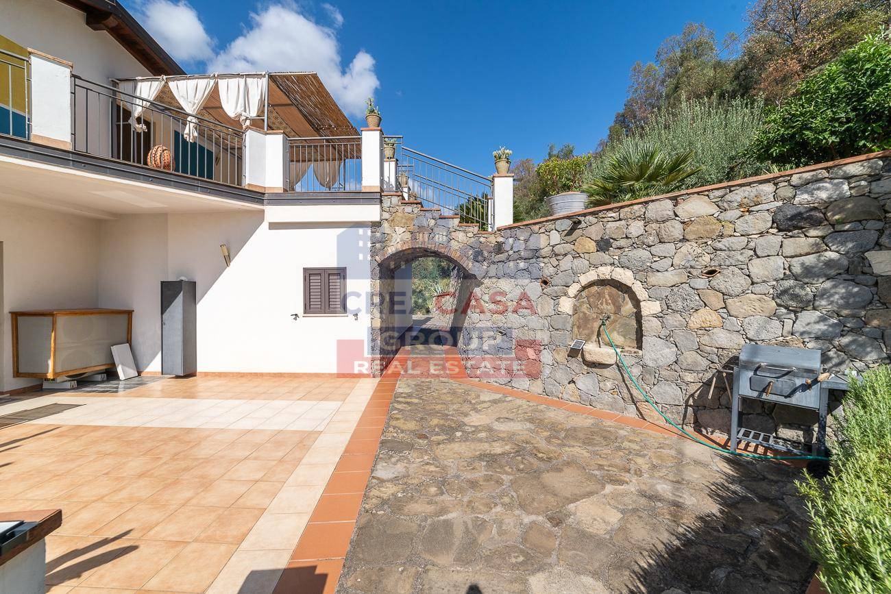 Villa in vendita a Graniti