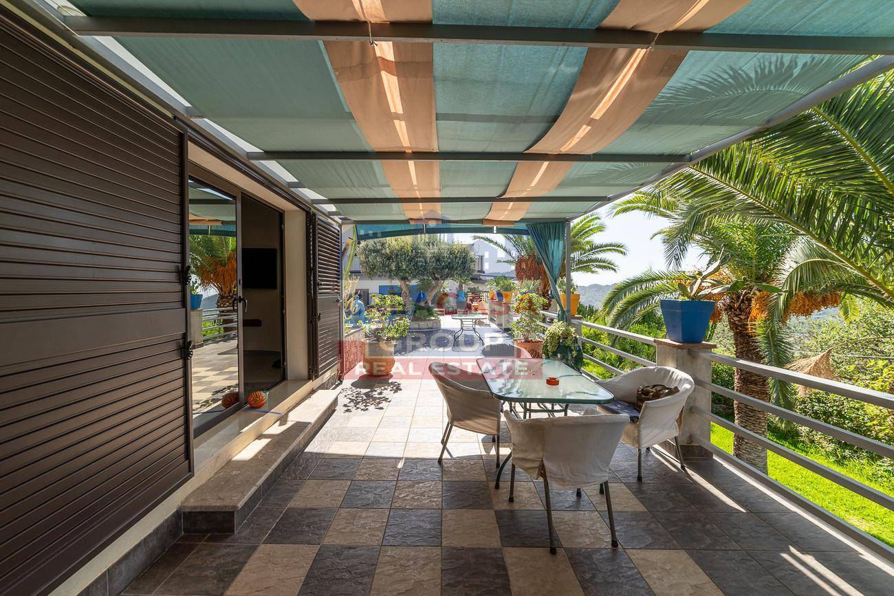 Villa in vendita a Graniti