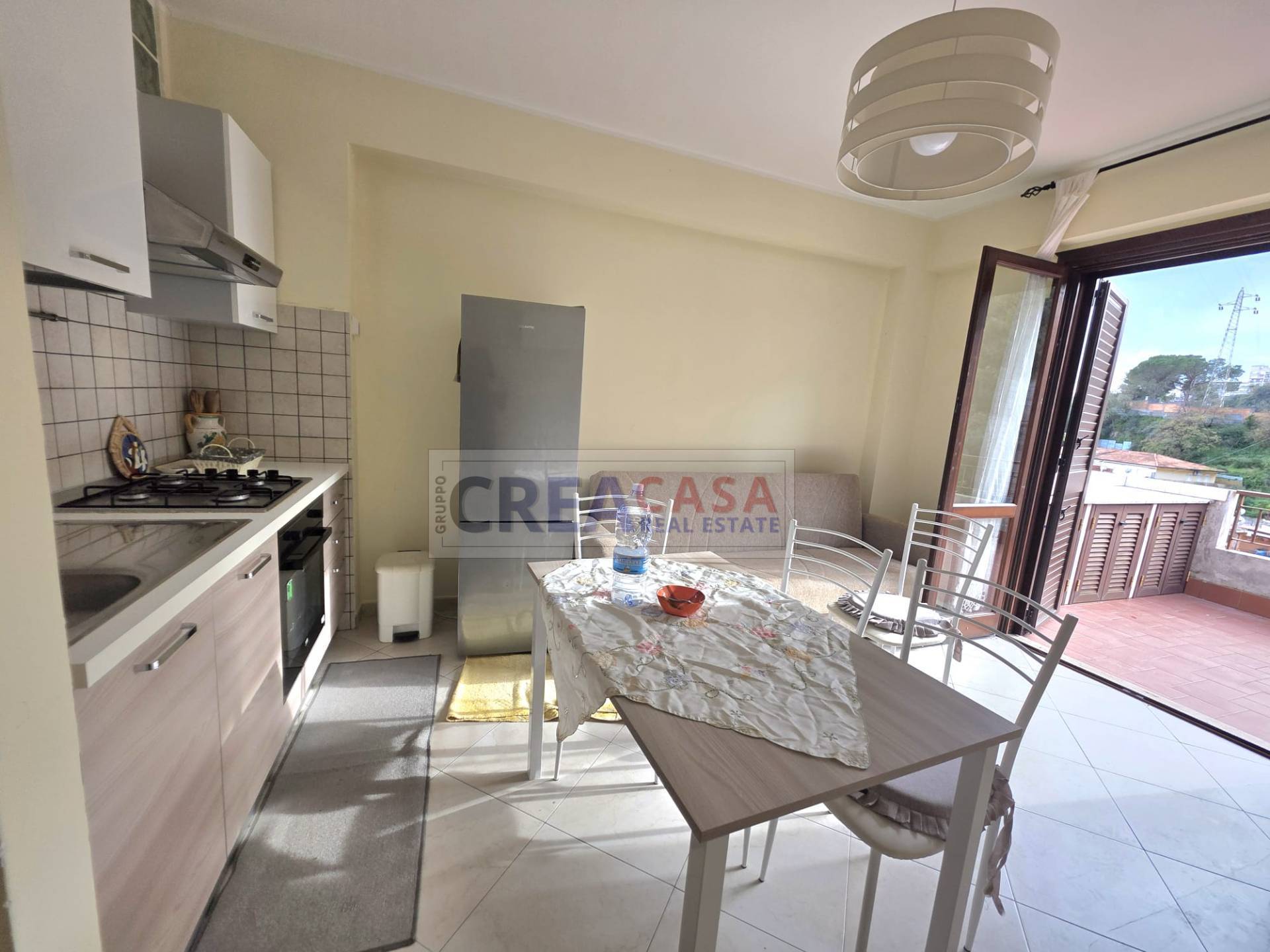 Appartamento in vendita a Letojanni, centro