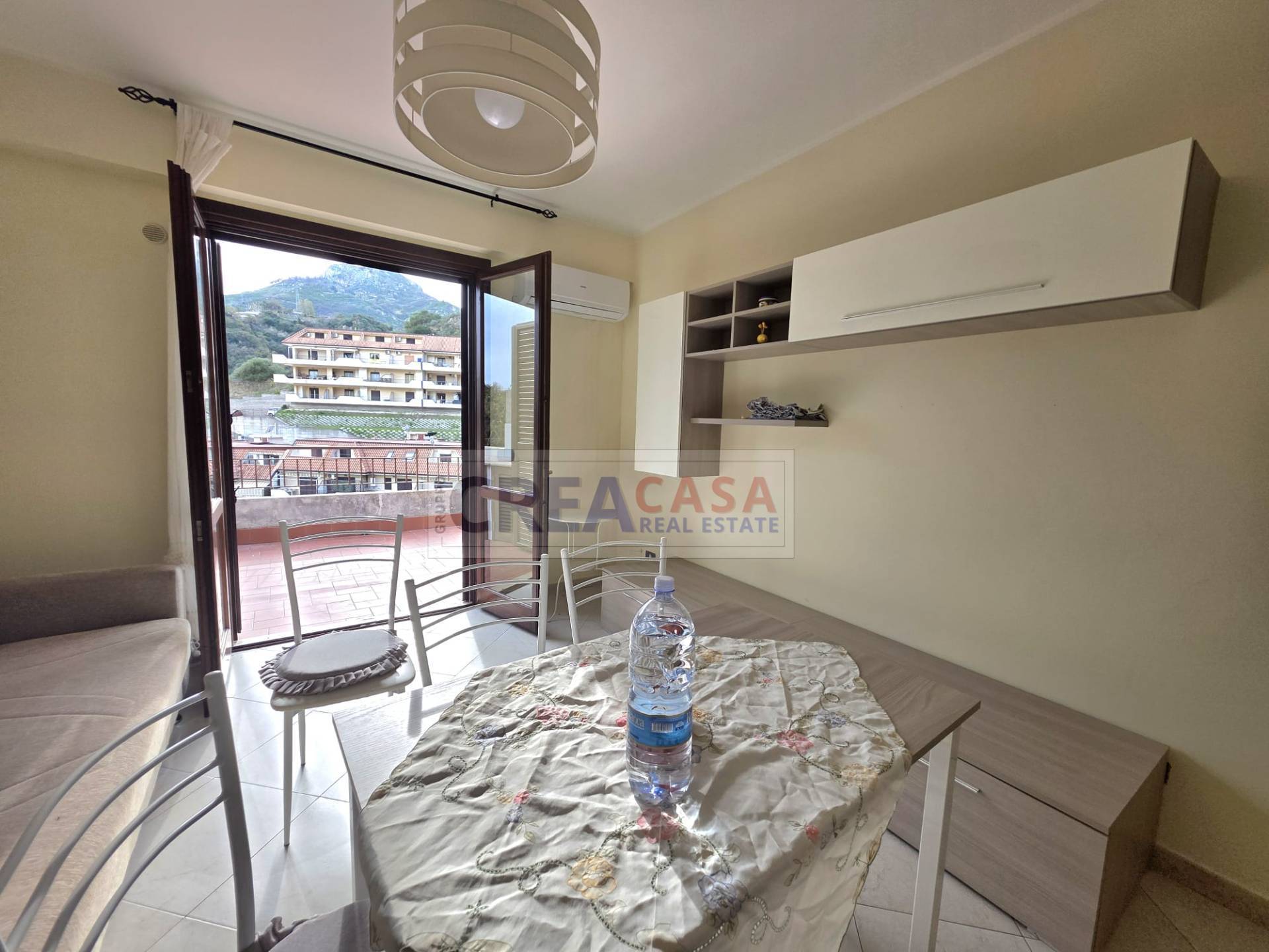 Appartamento in vendita a Letojanni, centro