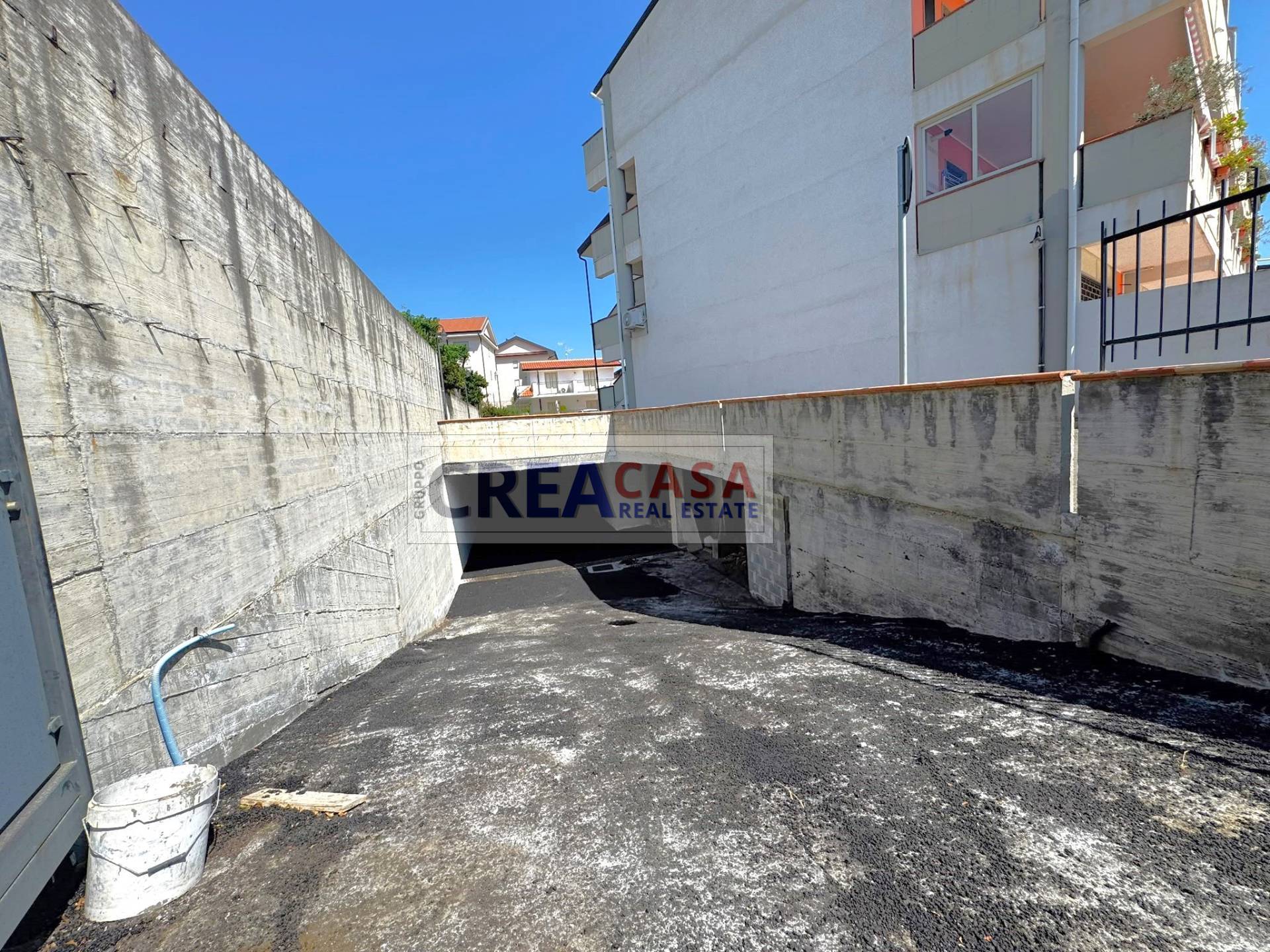 Box o garage in vendita a Giardini-Naxos, Recanati