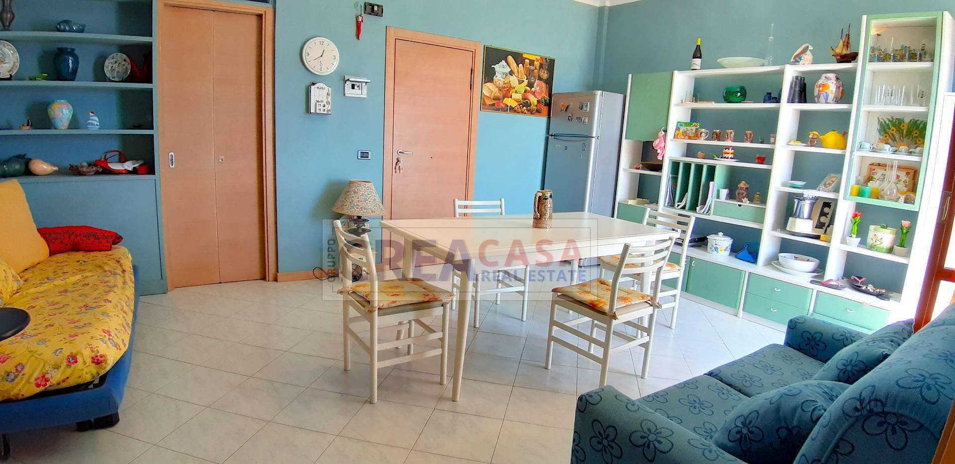 APPARTAMENTO FRONTE MARE in vendita a Giardini-Naxos, Giardini