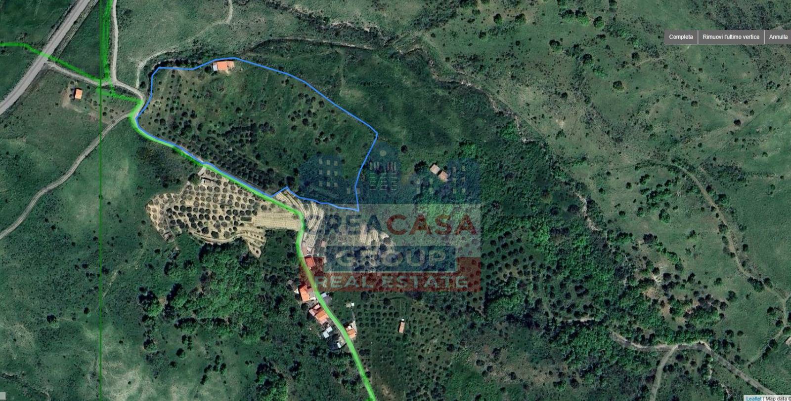 Rustico con Terreno in vendita a Roccella Valdemone