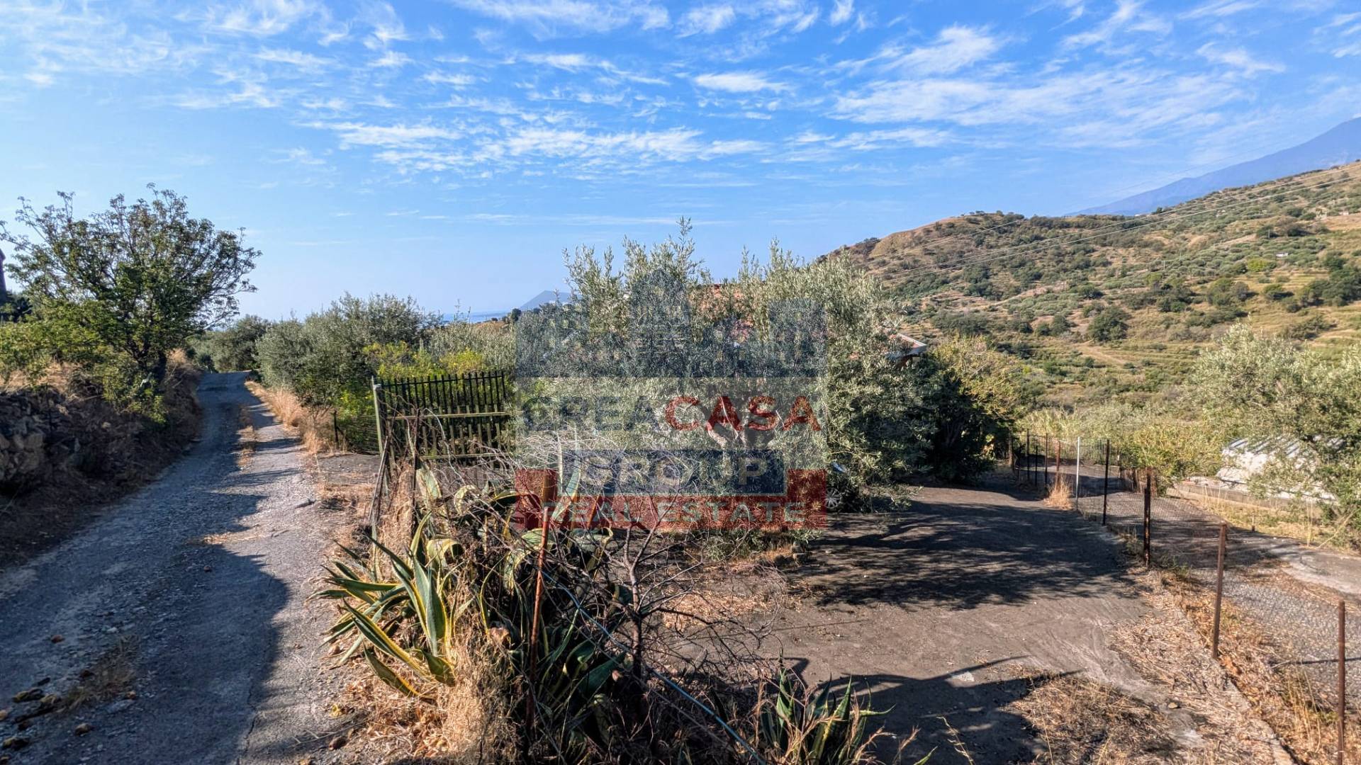 Rustico con terreno in vendita in vendita a Calatabiano