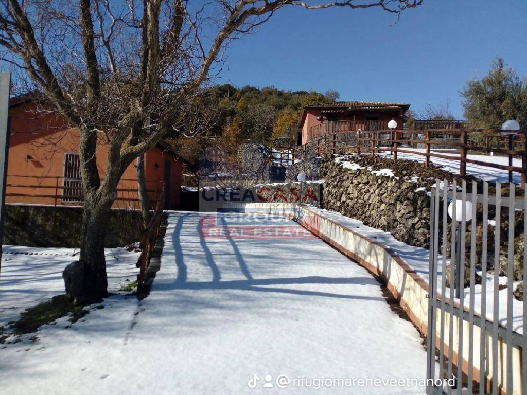 Chalet in vendita a Linguaglossa