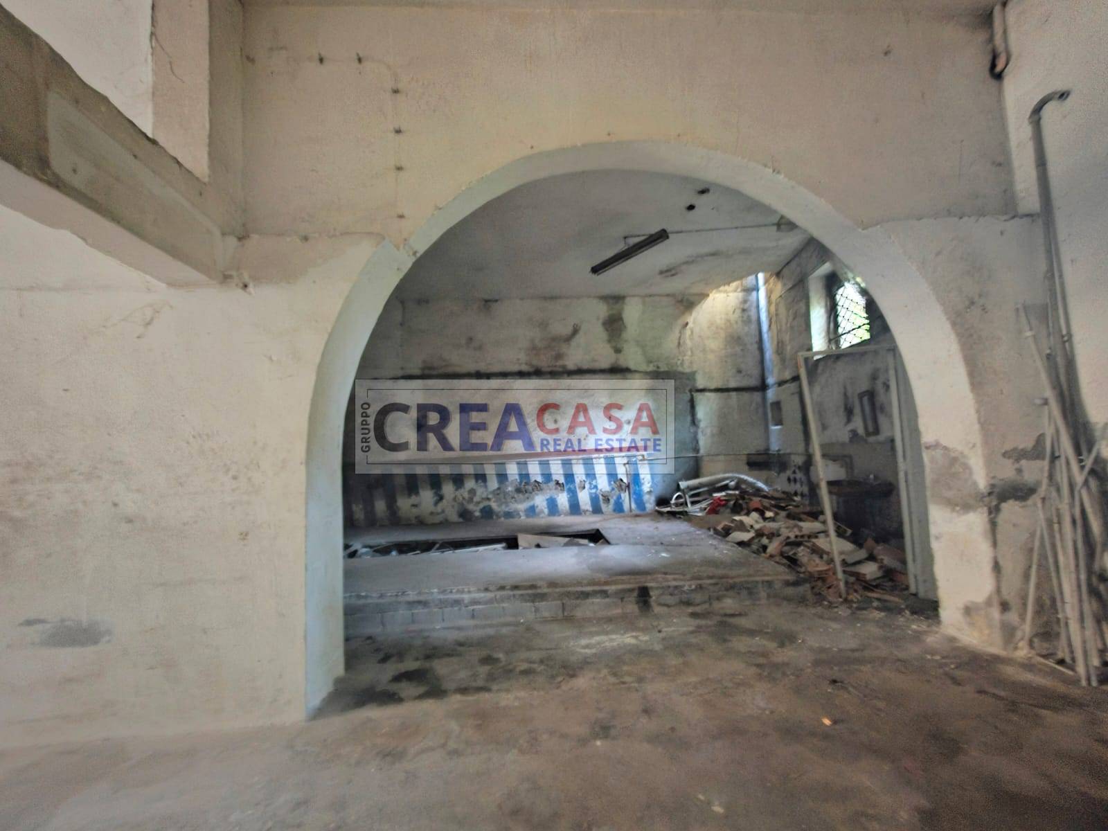 Stabile/Palazzo in vendita a Giarre