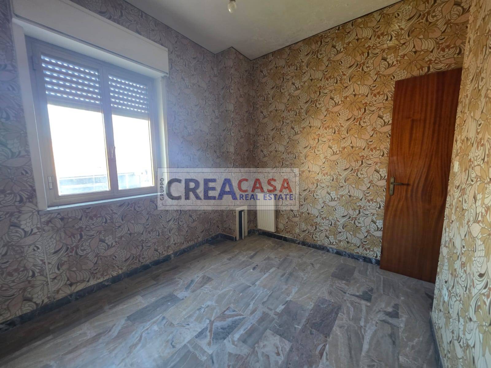 Appartamento con Box in vendita a Calatabiano