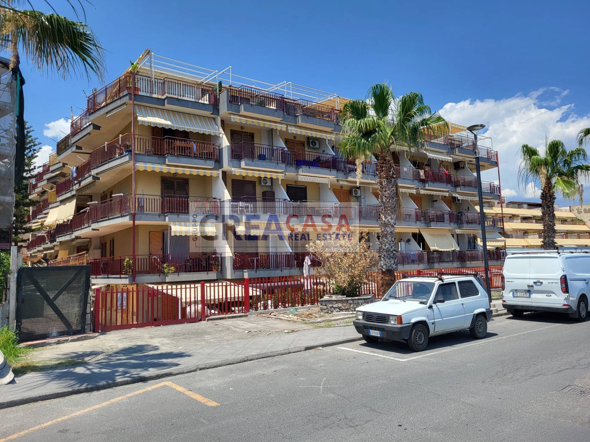 Appartamento in vendita a Sant'Alessio Siculo