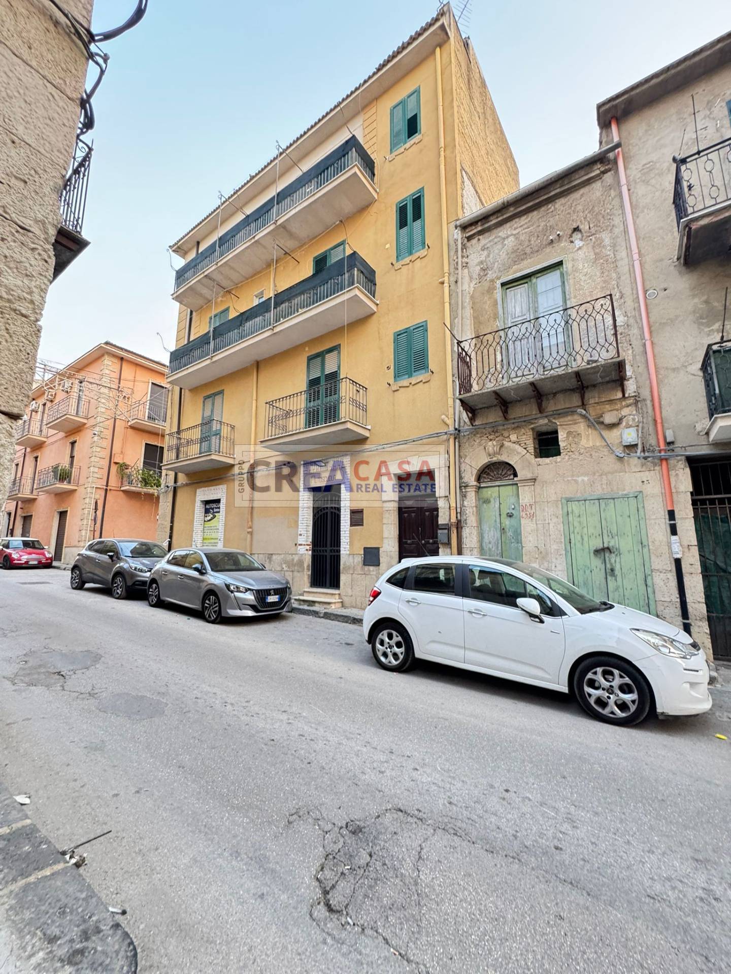 Stabile/Palazzo in vendita a Riesi