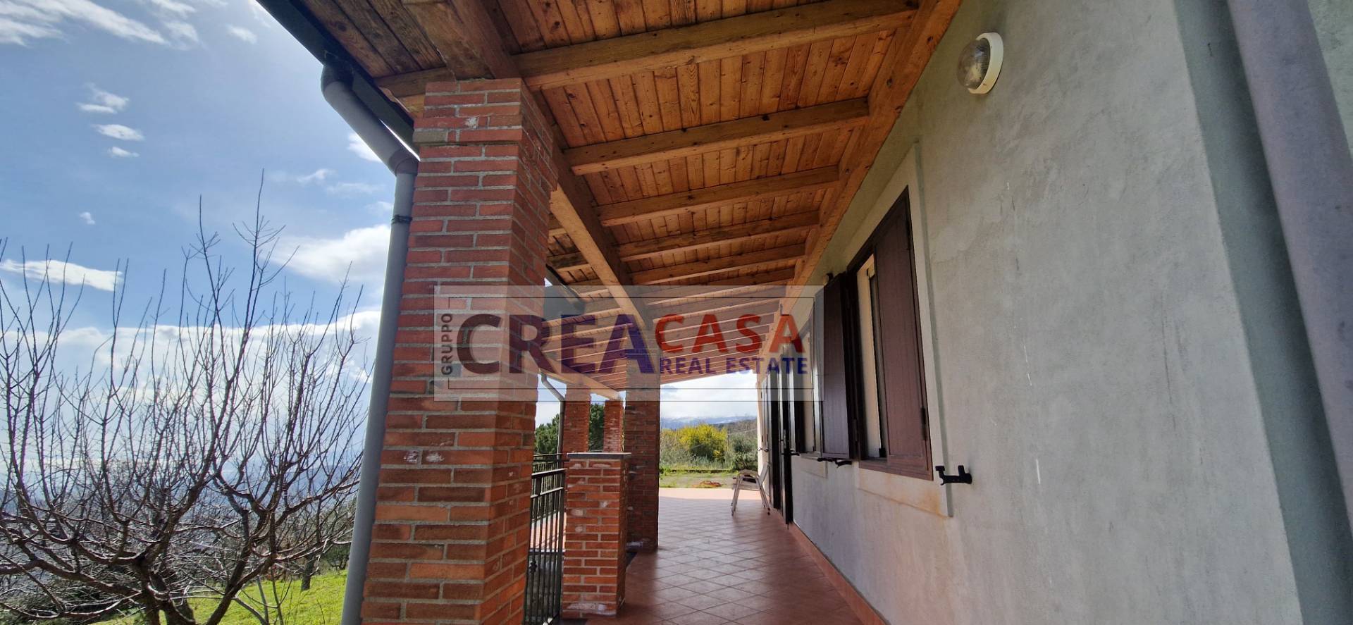 Villetta con terreno in vendita a Graniti