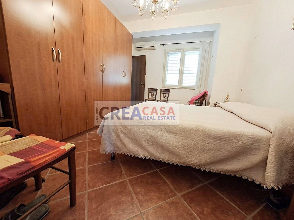 Appartamento in vendita a Giardini-Naxos, centro