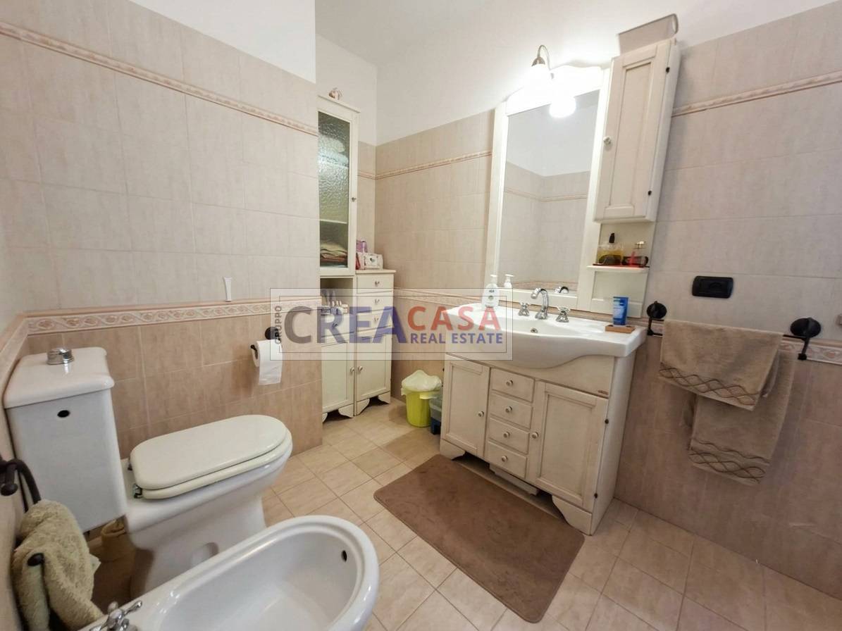 Appartamento in vendita a Giardini-Naxos, centro
