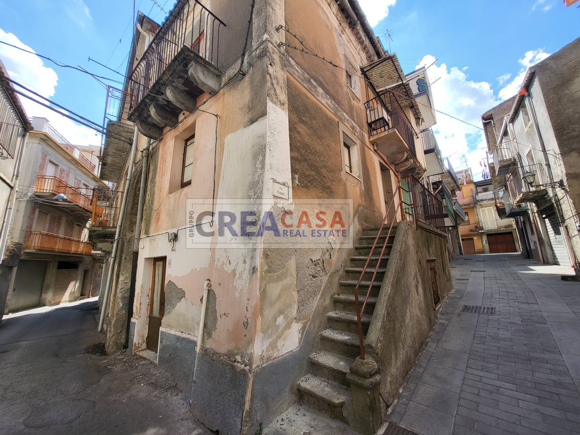Casa singola in vendita a Francavilla di Sicilia