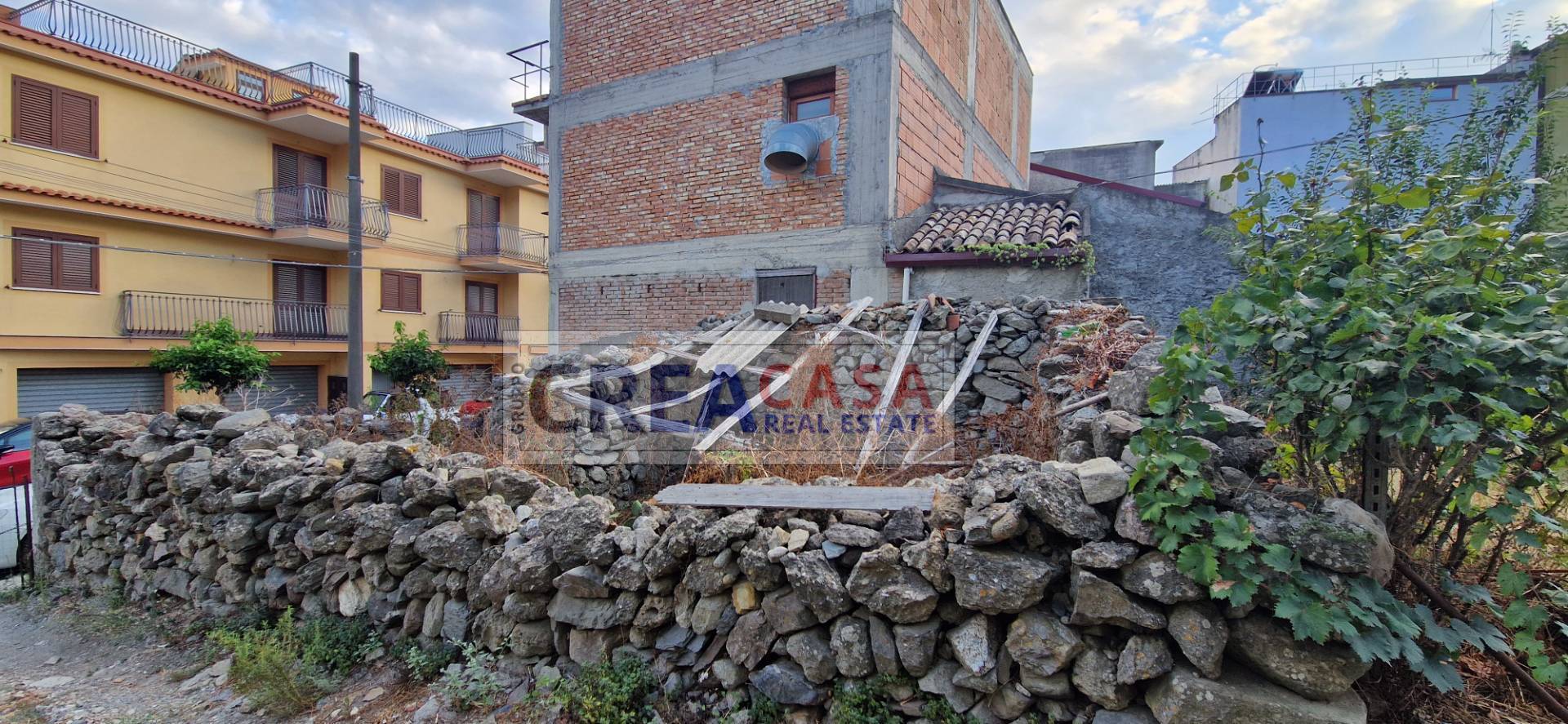 Terreno edificabile in vendita a Graniti