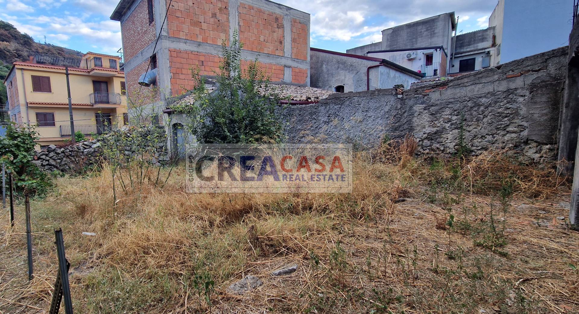 Terreno edificabile in vendita a Graniti