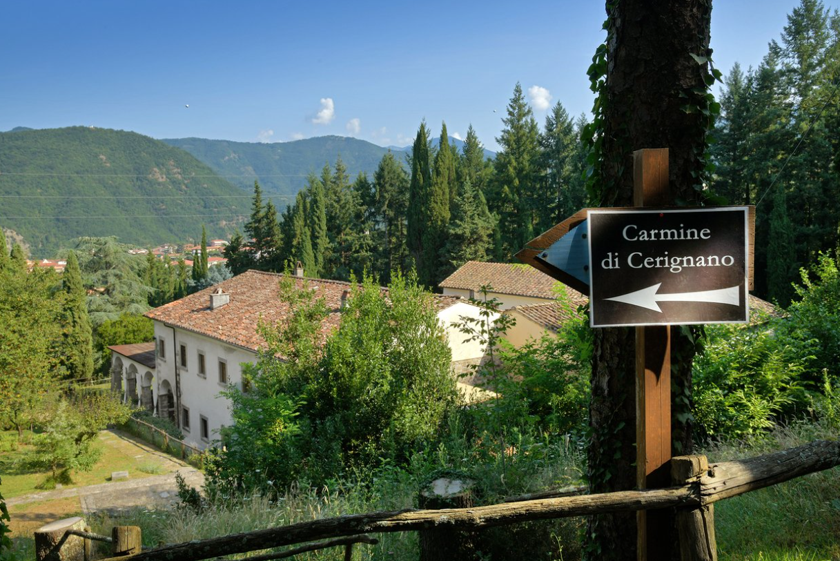 Stabile/Palazzo con giardino a Fivizzano