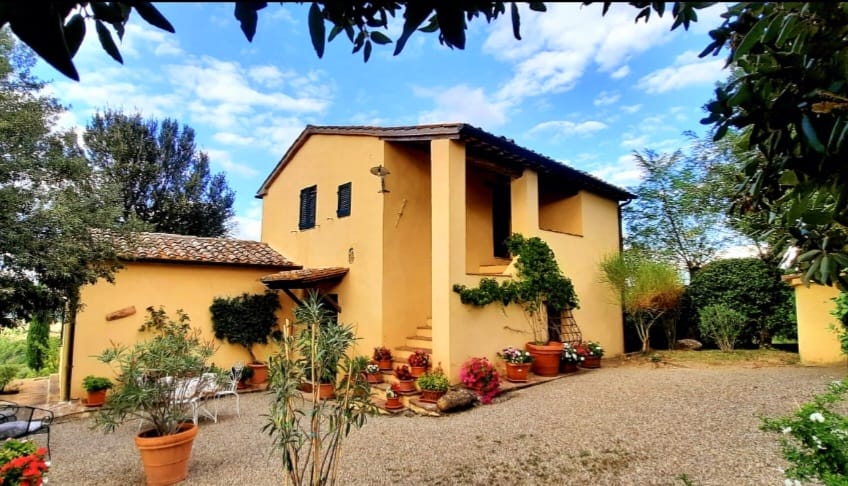 Rustico con giardino a San Casciano dei Bagni