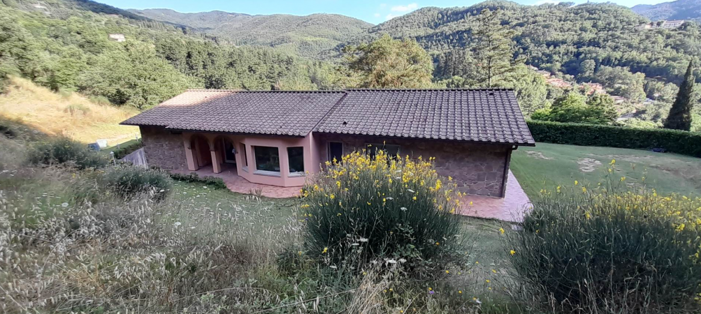 Villa con giardino a Londa