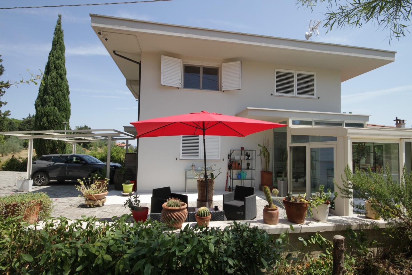 Villa con giardino a Empoli