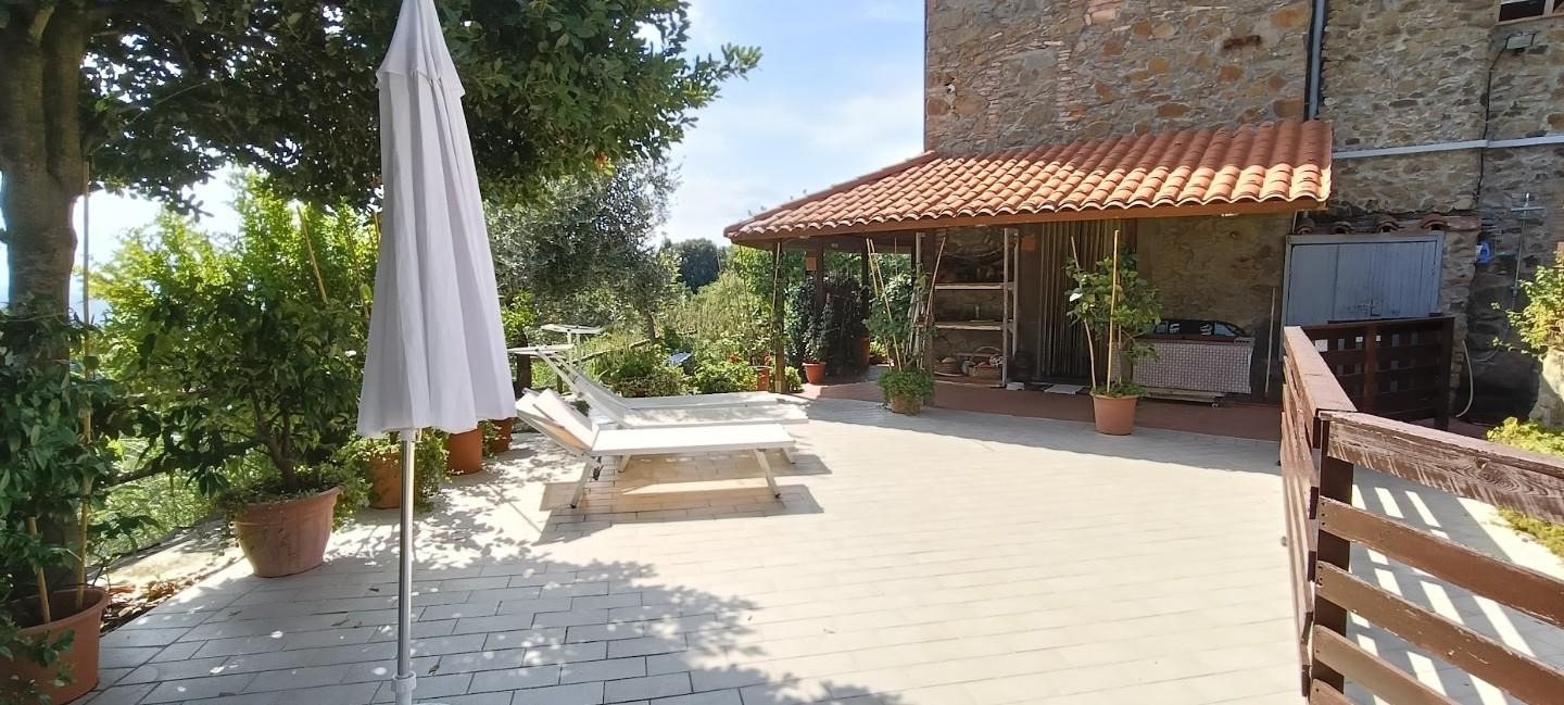 Rustico con giardino, Lamporecchio san baronto