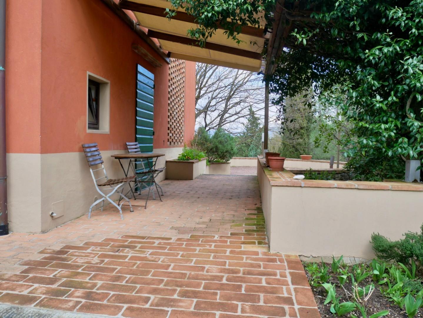 Villa con giardino a Cerreto Guidi