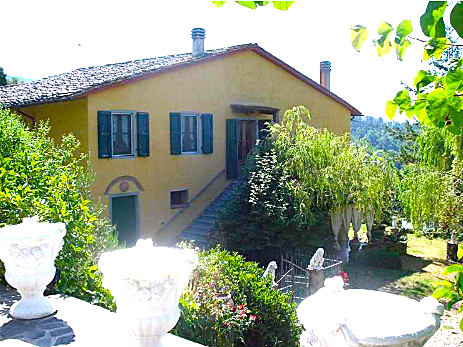 Villa con giardino a Vaglia