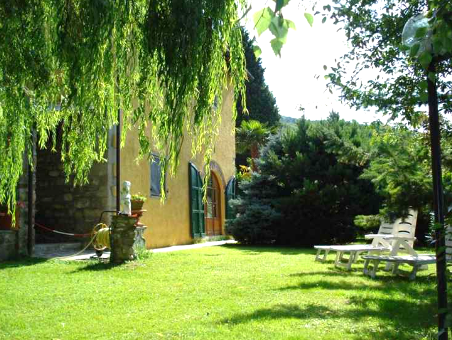 Villa con giardino a Vaglia