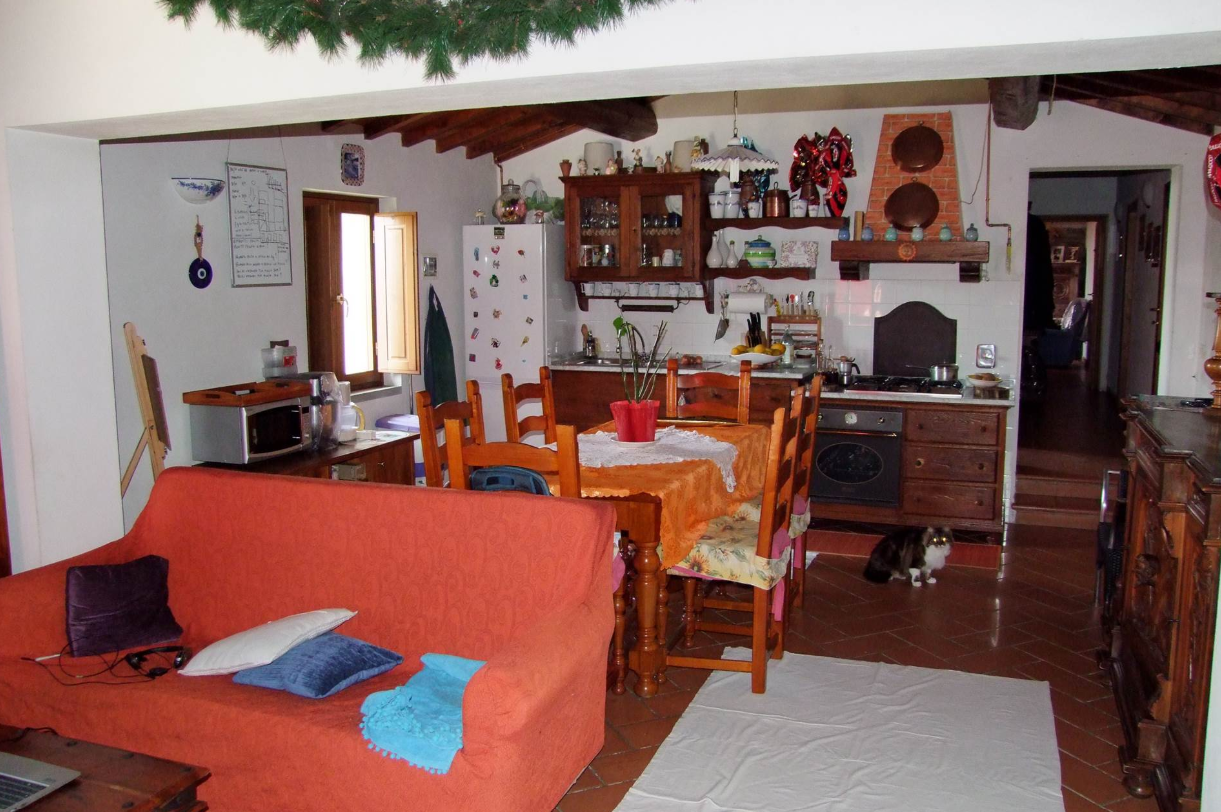 Rustico con giardino, Dicomano frascole