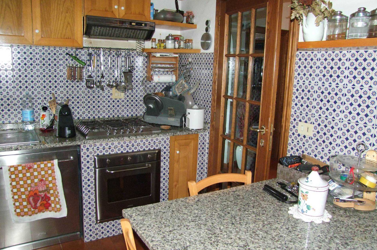 Villa con giardino, Pelago paterno