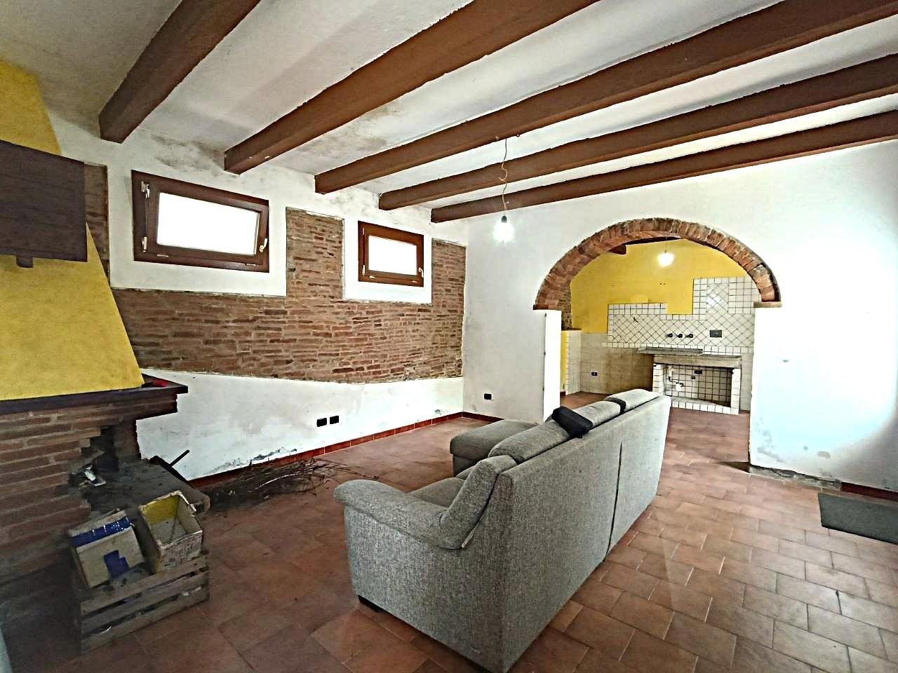 Casa indipendente con giardino a San Miniato