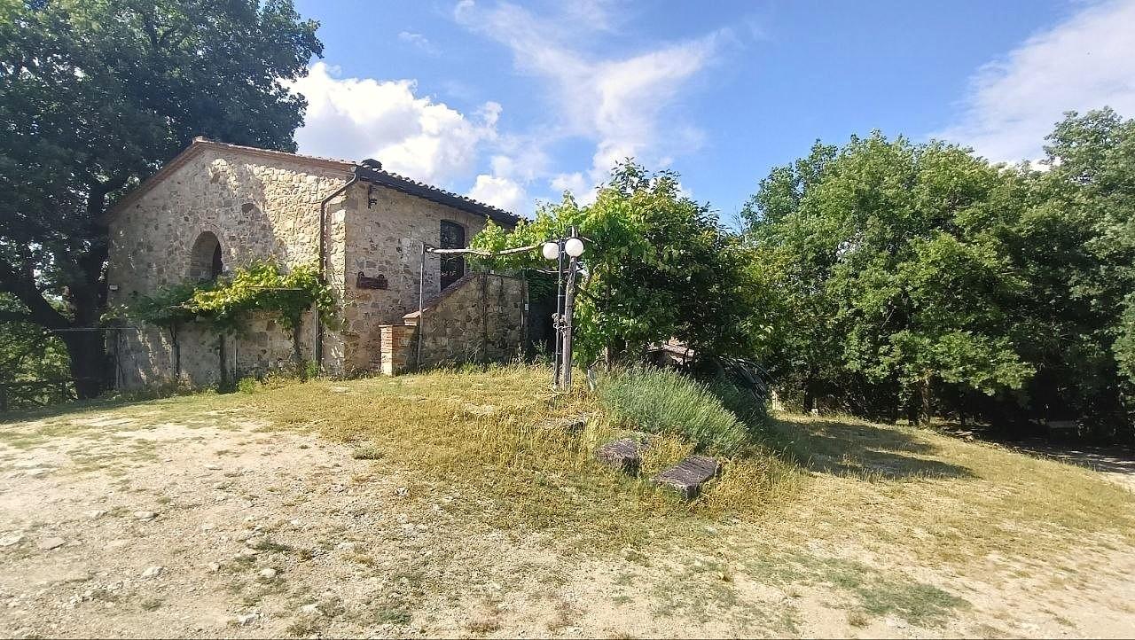 Casa indipendente in vendita a Casole d'Elsa