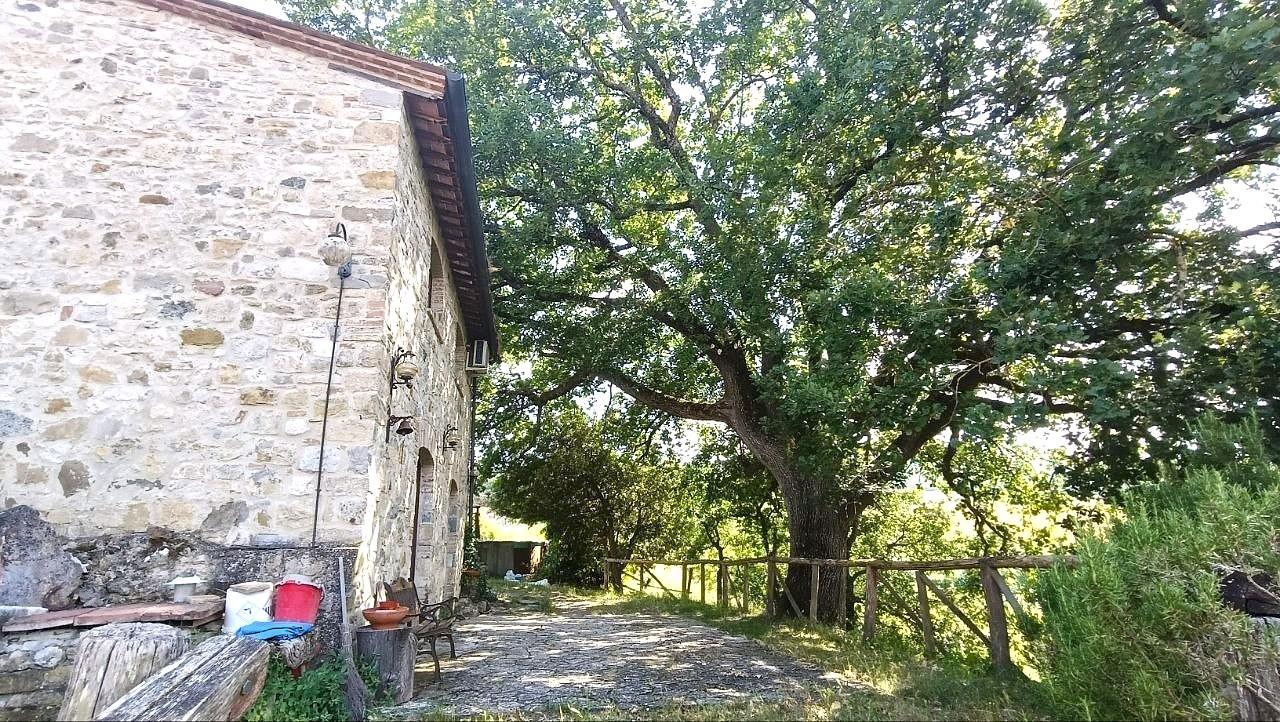 Casa indipendente in vendita a Casole d'Elsa