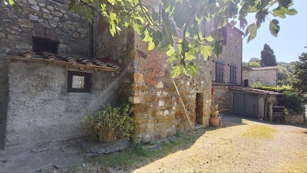 Casa indipendente con giardino a Casole d'Elsa