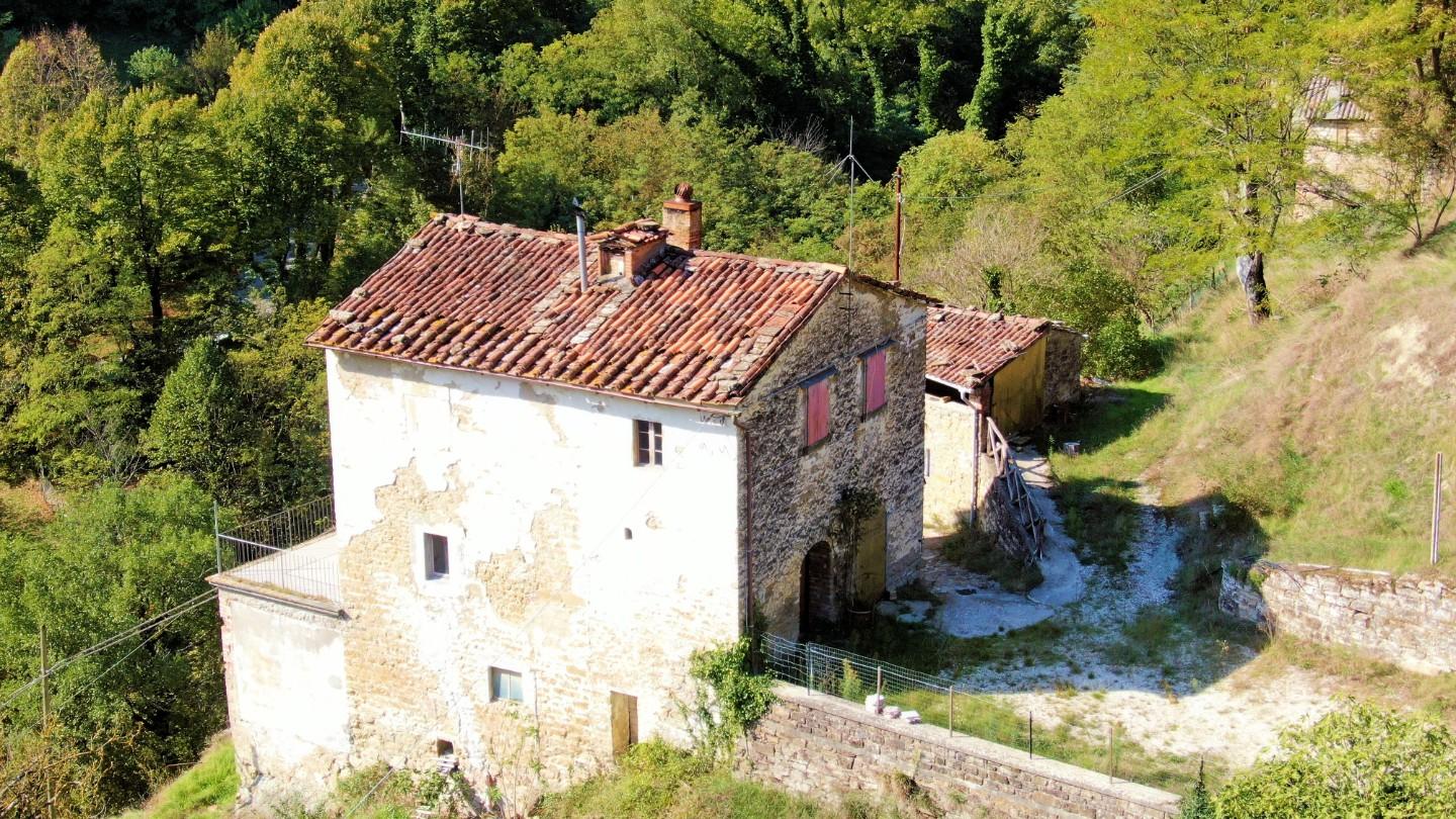 Casa indipendente con giardino a Marradi