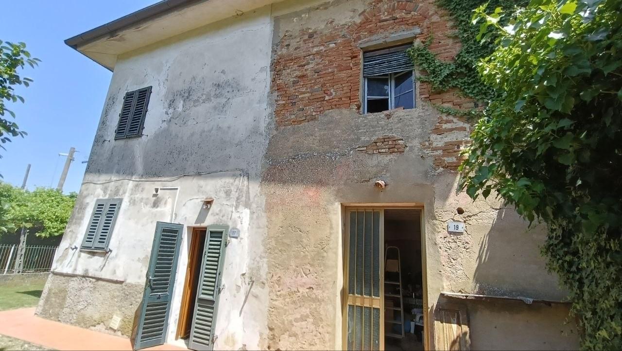 Casa indipendente con giardino a San Miniato