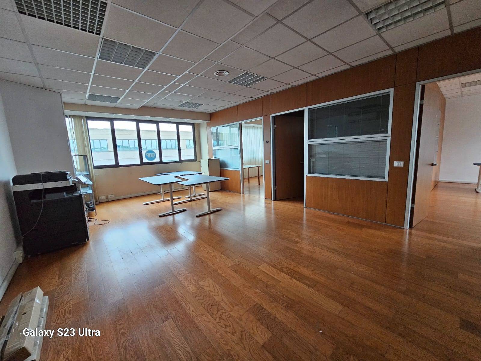Ufficio in affitto a Formello, SEMICENTRALE