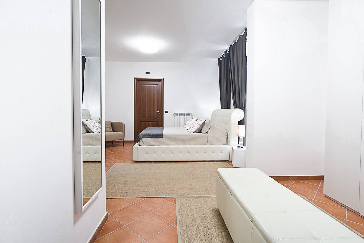 Bifamiliare in affitto a Monterosi