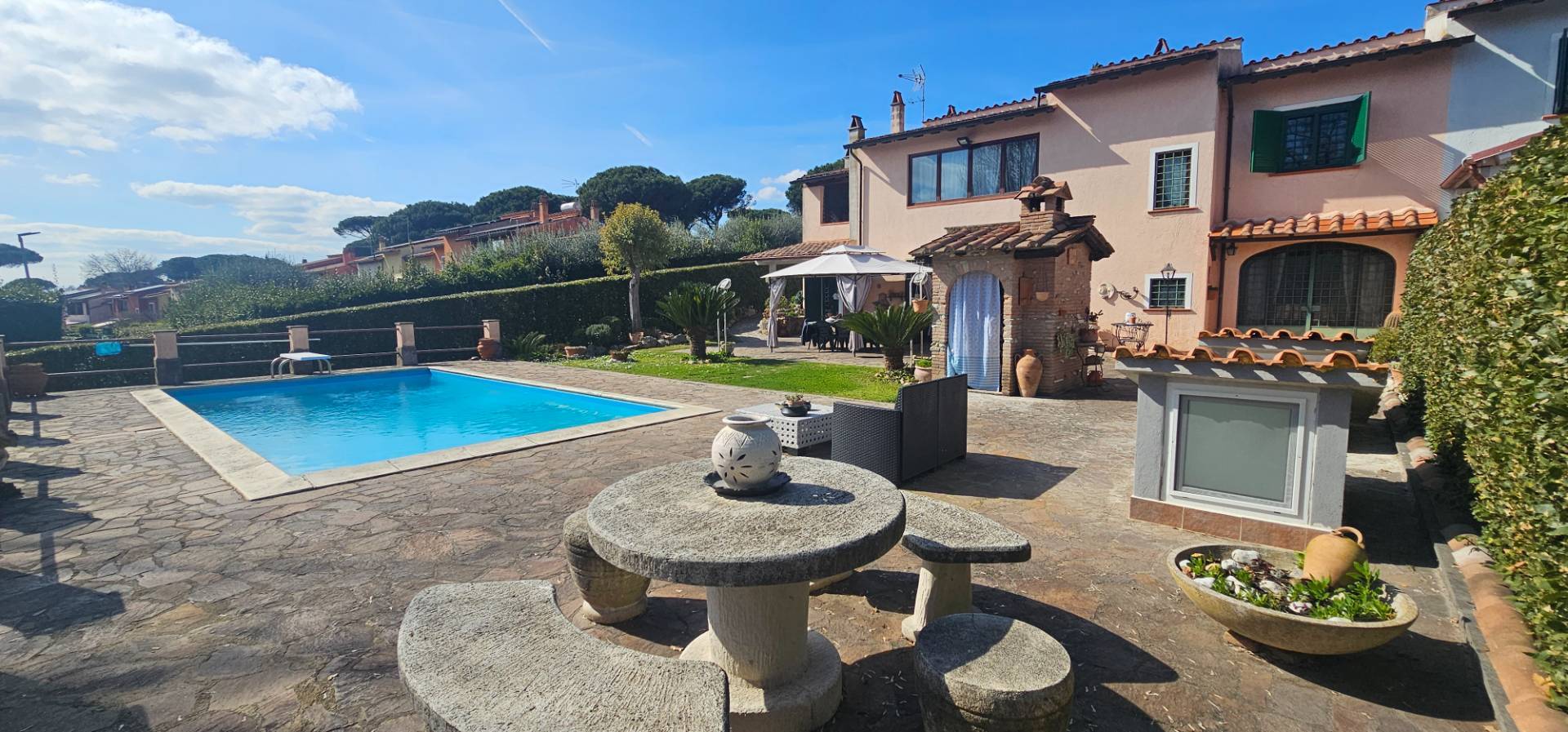 Villa a schiera in vendita a Formello, Le Rughe