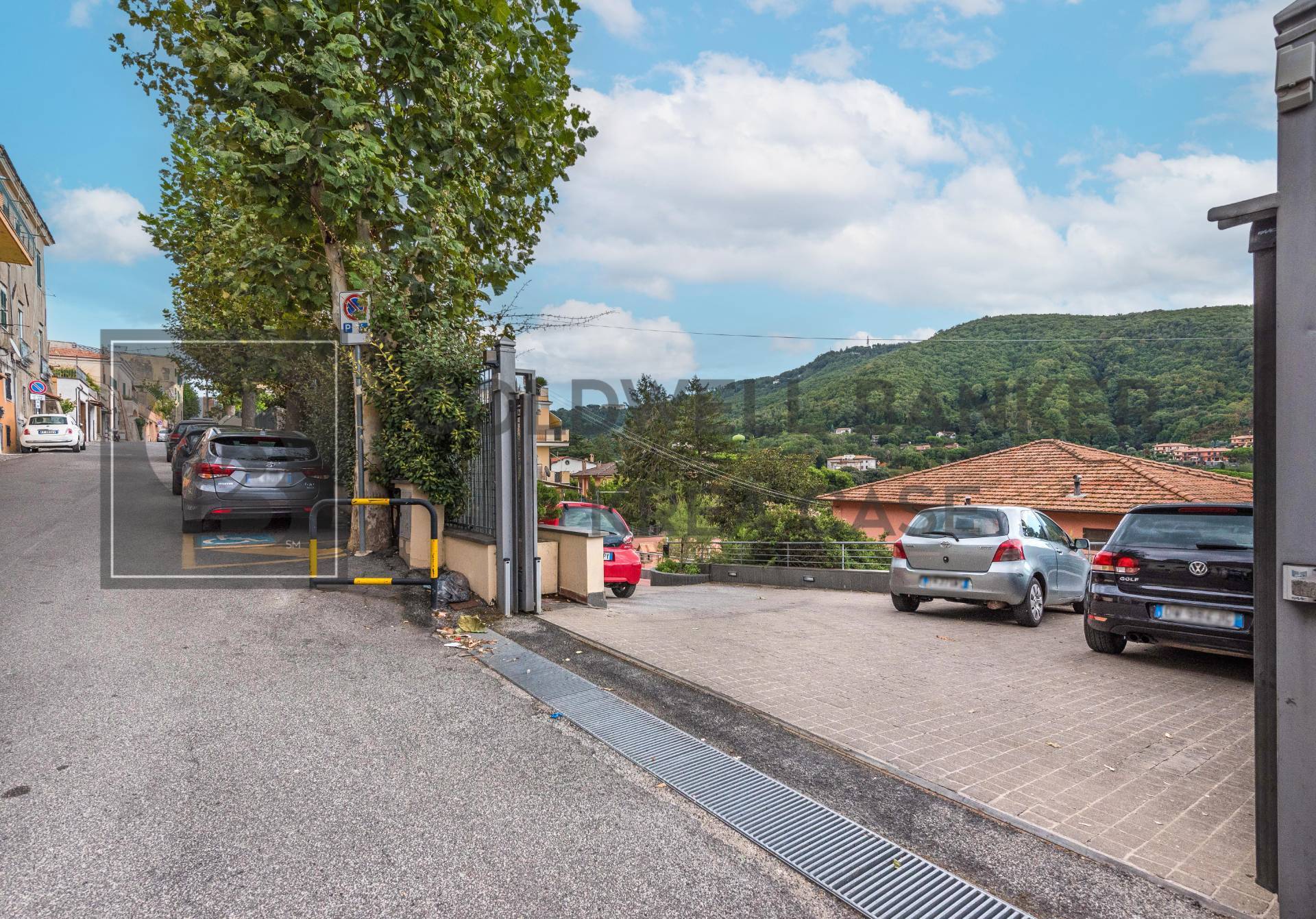 Posto Auto in vendita a Monte Porzio Catone