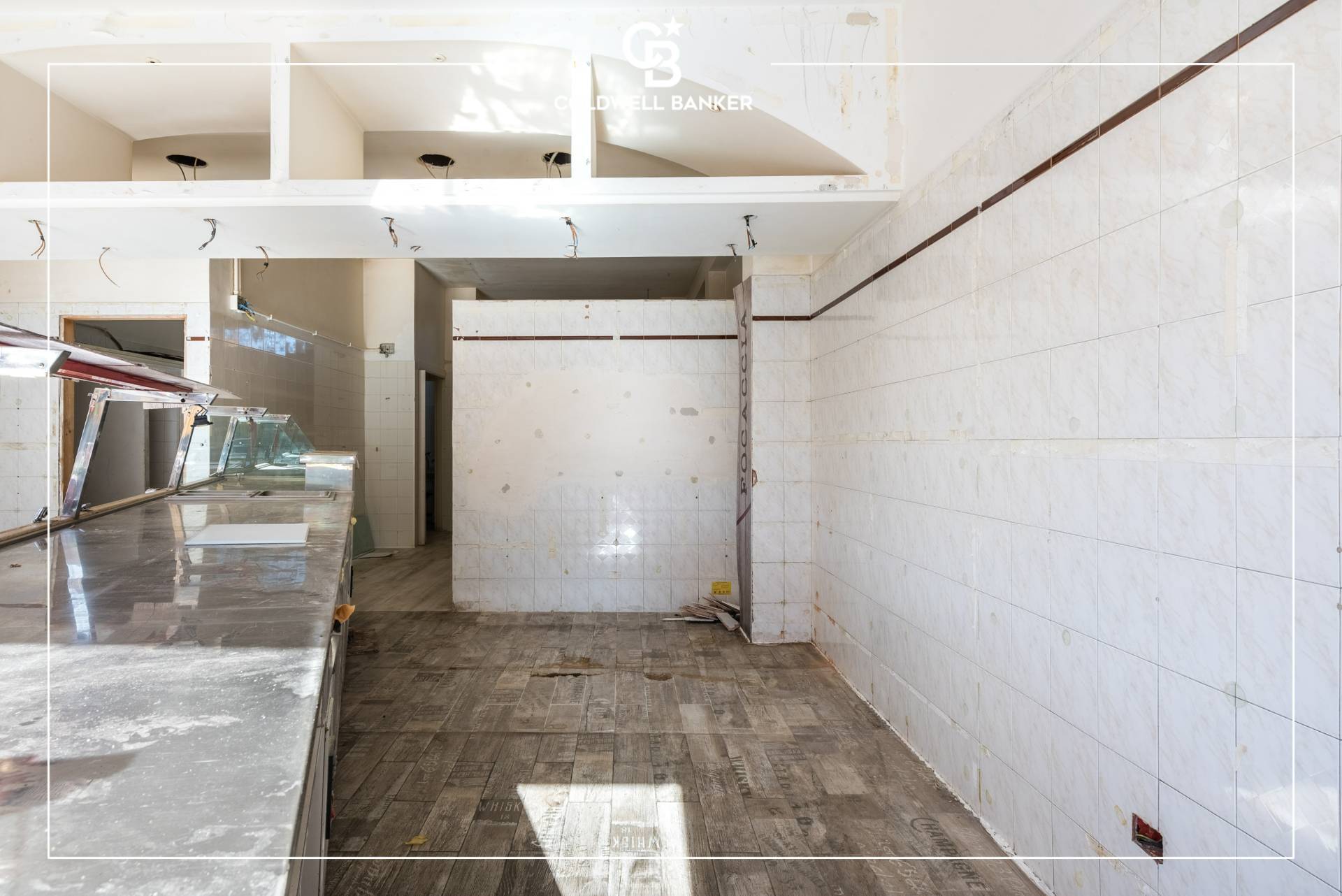 Locale commerciale in affitto a Ciampino, Mura dei Francesi