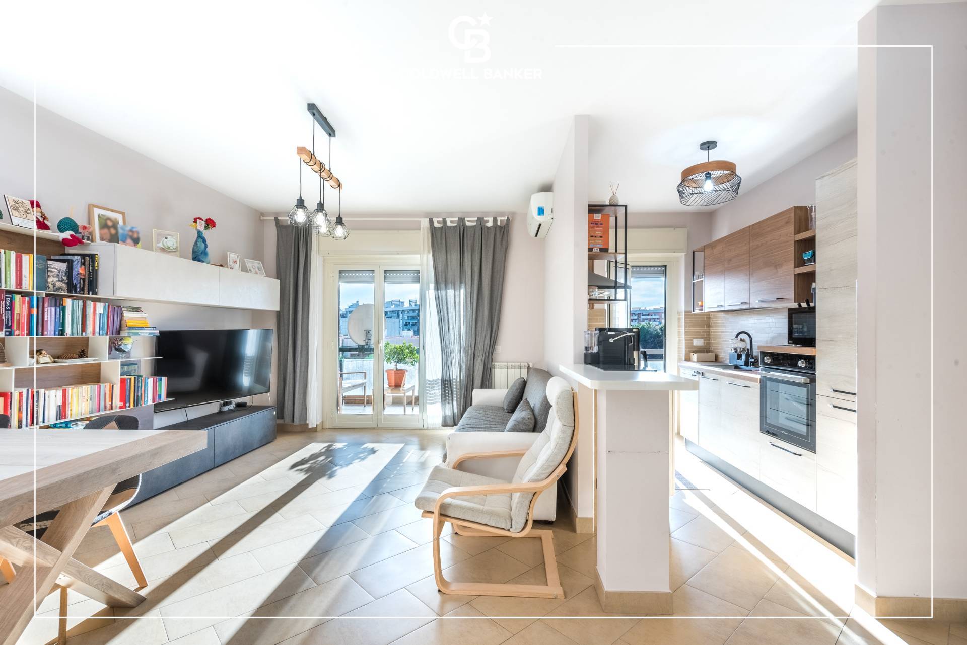 Appartamento in vendita a Roma, Cinecitt