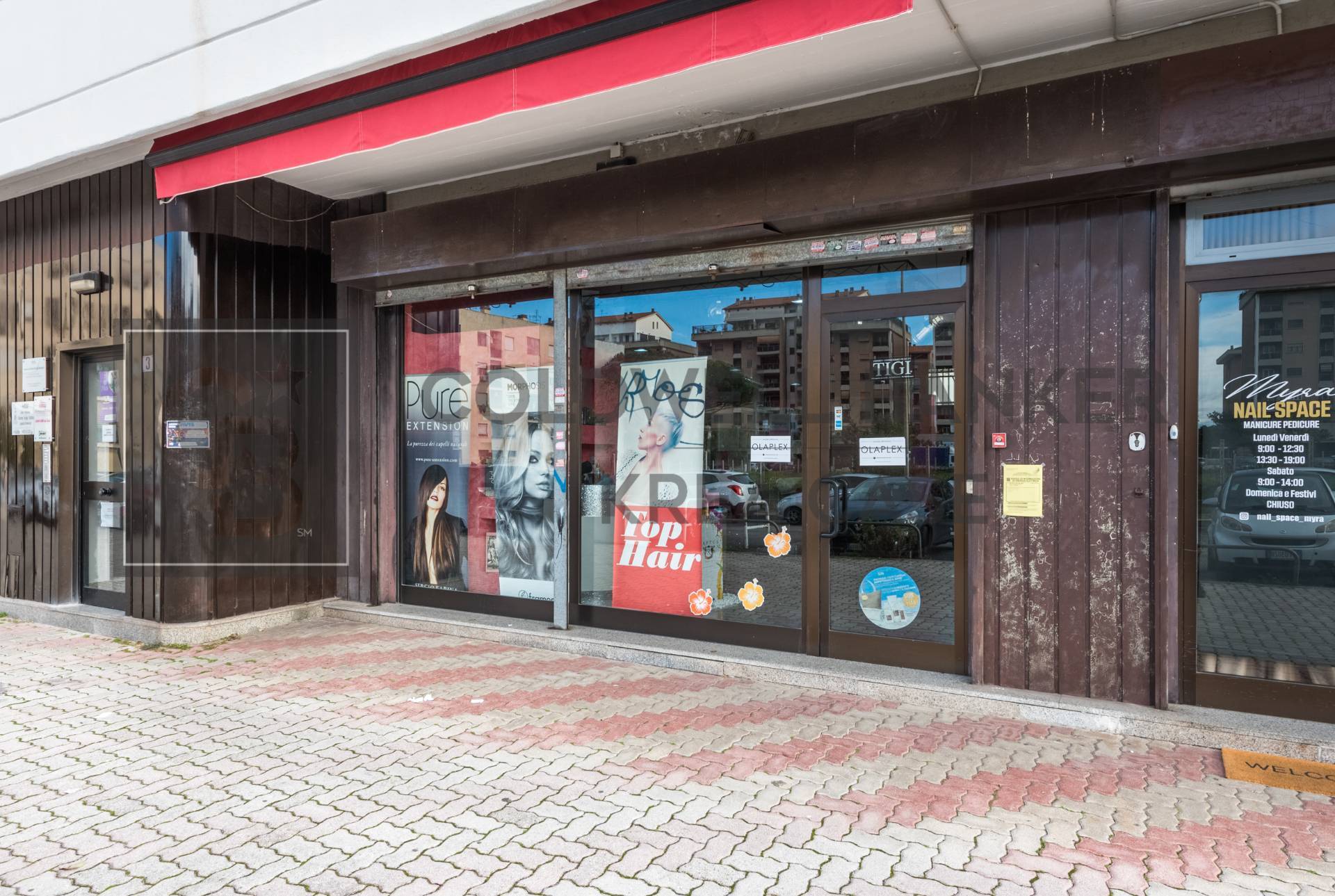 Negozio in vendita a Ciampino, Mura dei Francesi