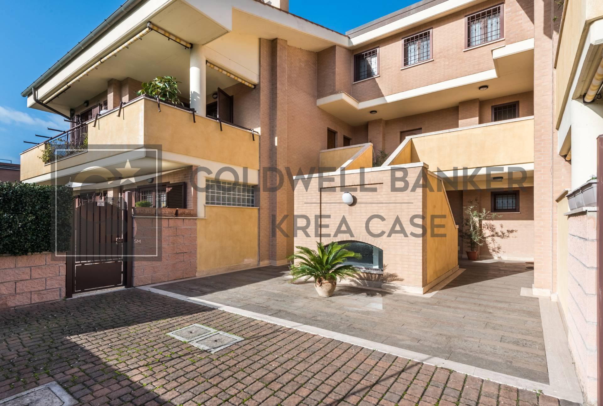 Garage / Box in vendita a Ciampino, Mura dei Francesi