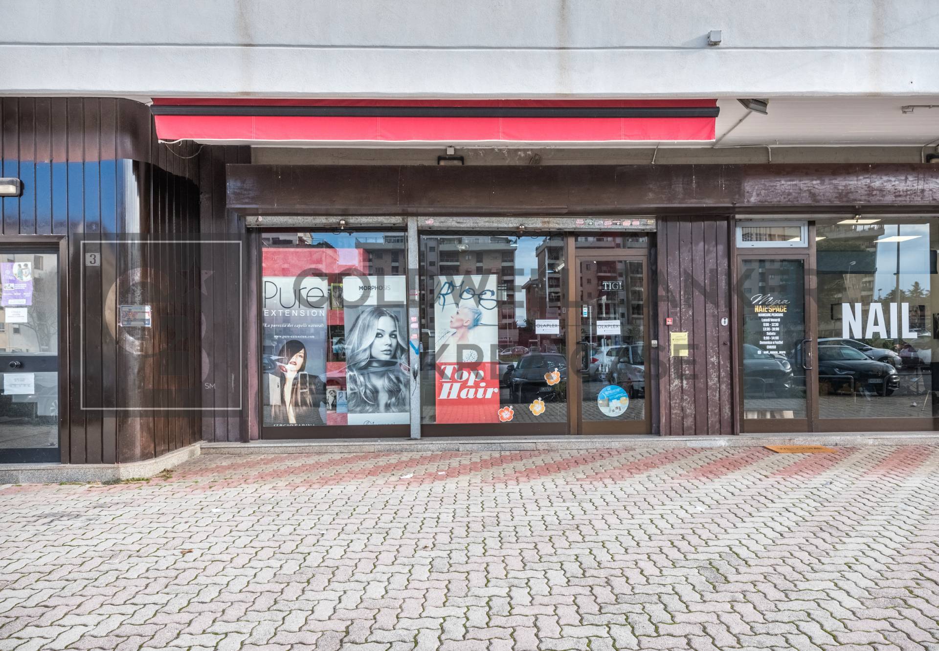 Negozio in vendita a Ciampino, Mura dei Francesi