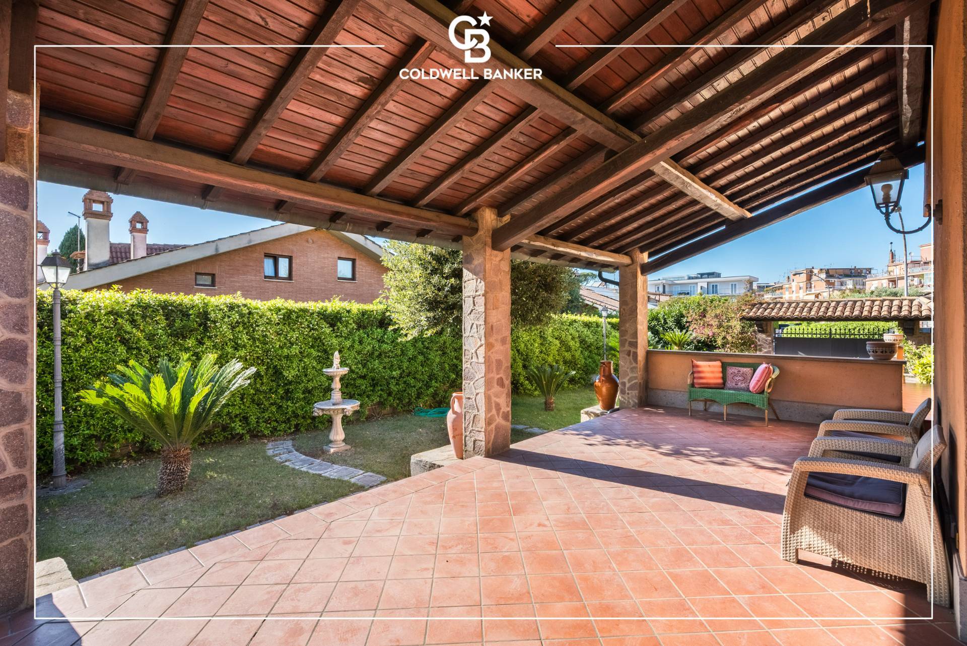 Villa in vendita a Ciampino, Via dei Laghi