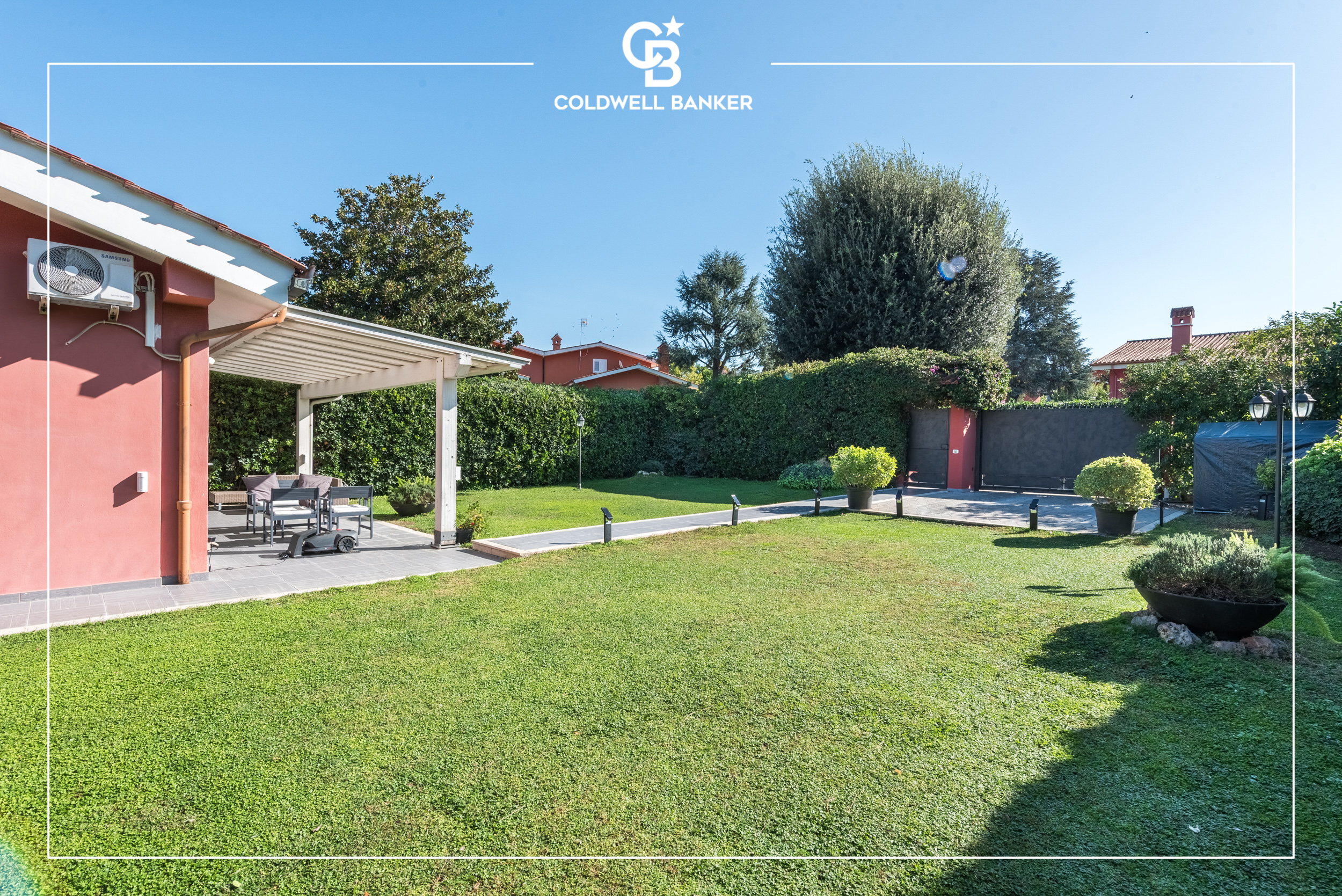 Villa in vendita a Ciampino, Via dei Laghi