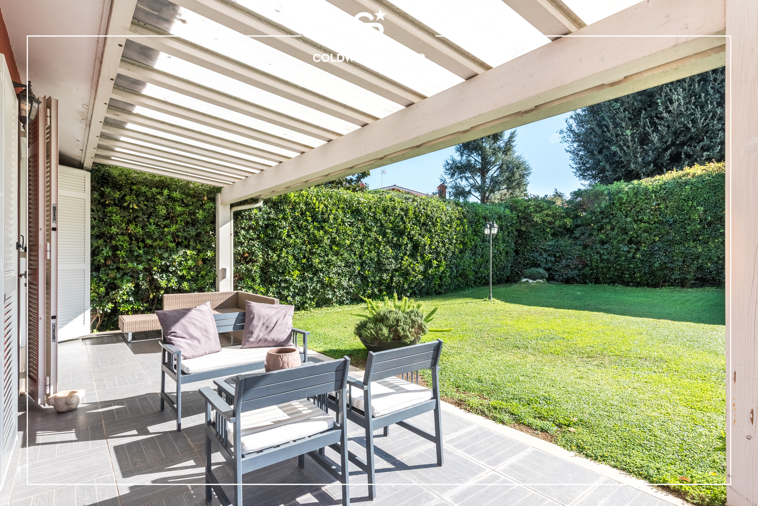 Villa in vendita a Ciampino, Via dei Laghi
