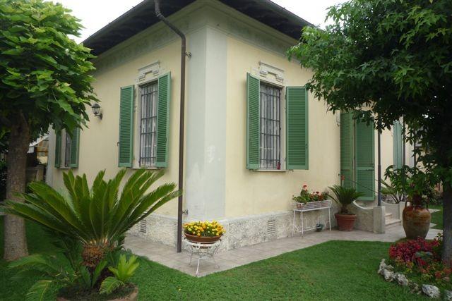 Casa indipendente con giardino, Pietrasanta osterietta