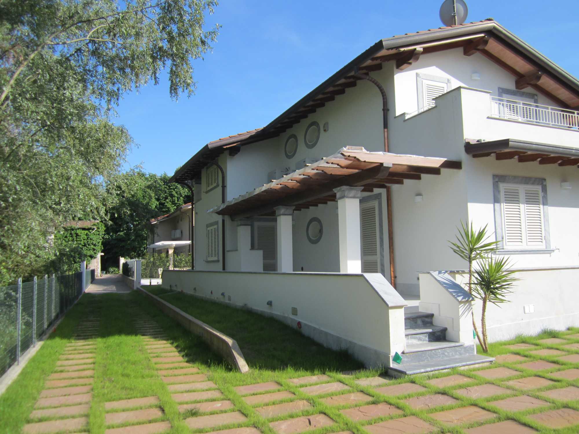 Villa in vendita, Pietrasanta fiumetto